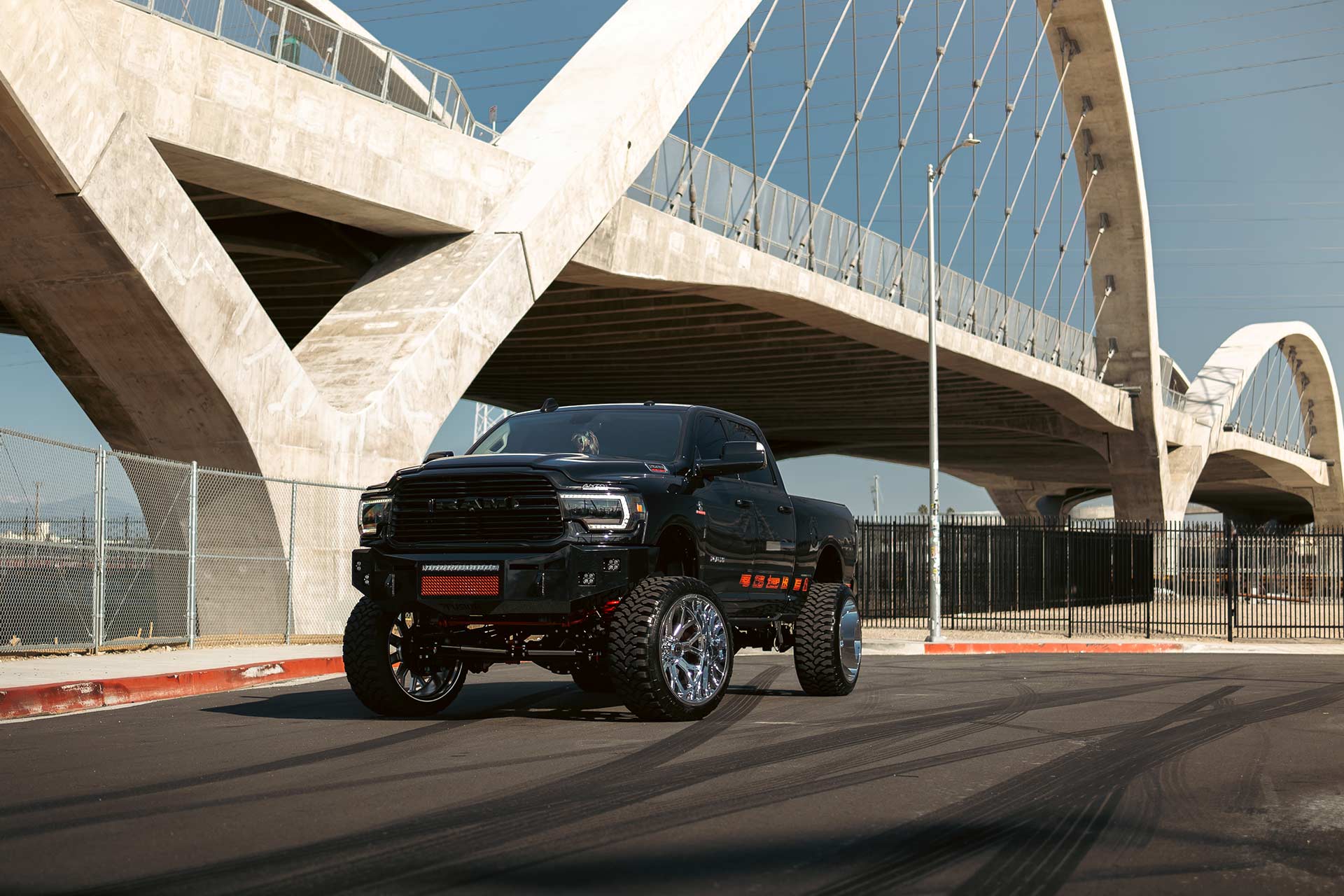 black dodge ram 2500 sema build with chrome hardrock h504 off road wheels