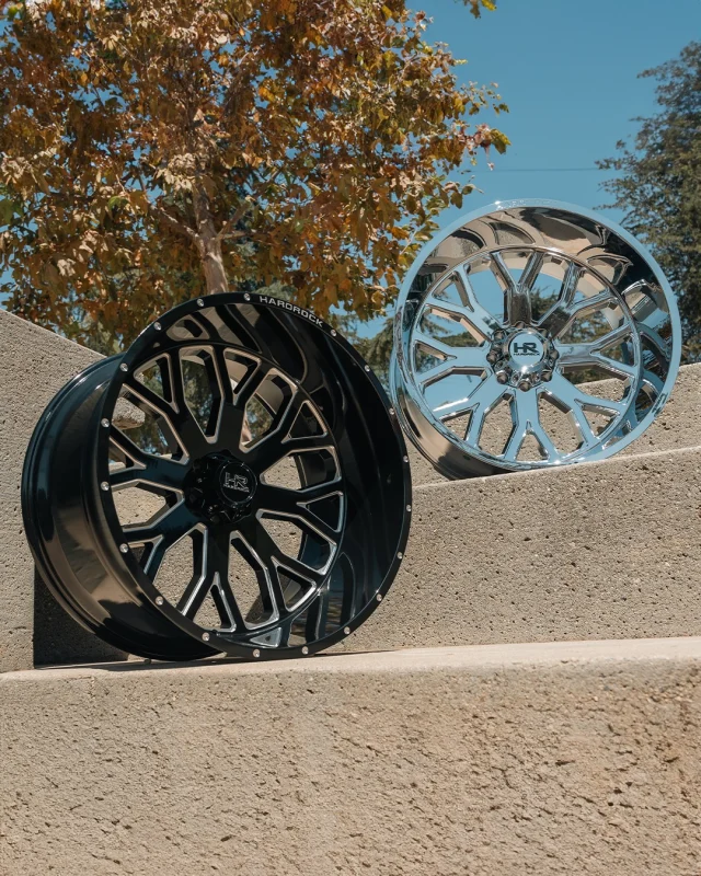 Hardrock Offroad H503 Spine XPosed | Truck Wheels
