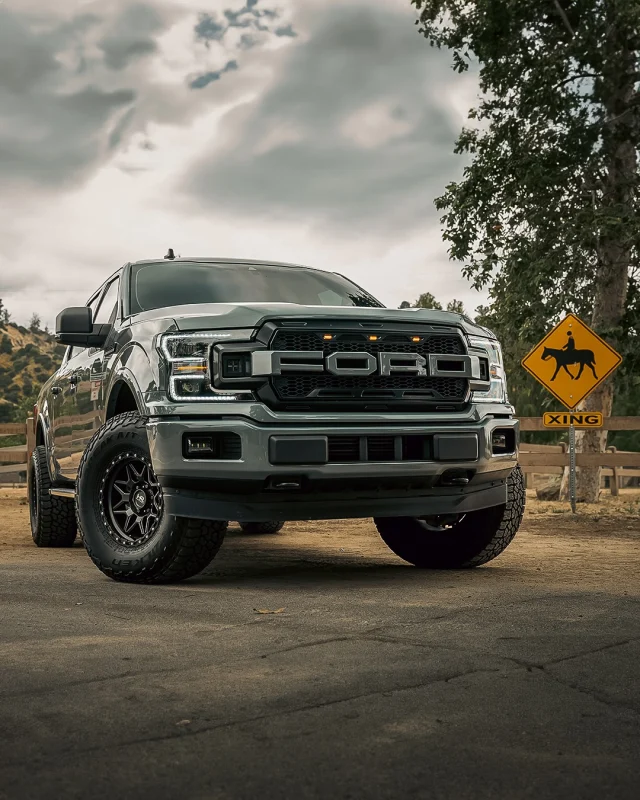 Hardrock Offroad H502 Painkiller XPosed | Truck Wheels