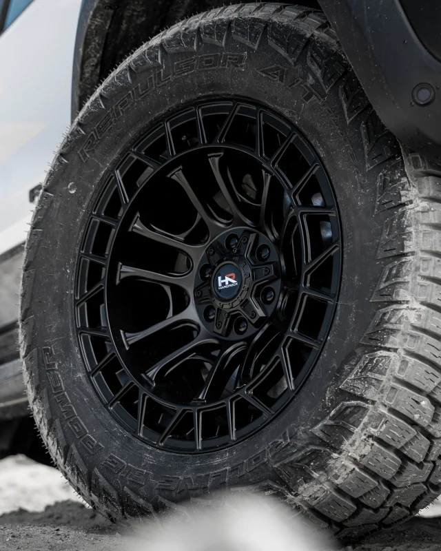 Hardrock Offroad H508 Blacktop XPosed | Truck Wheels