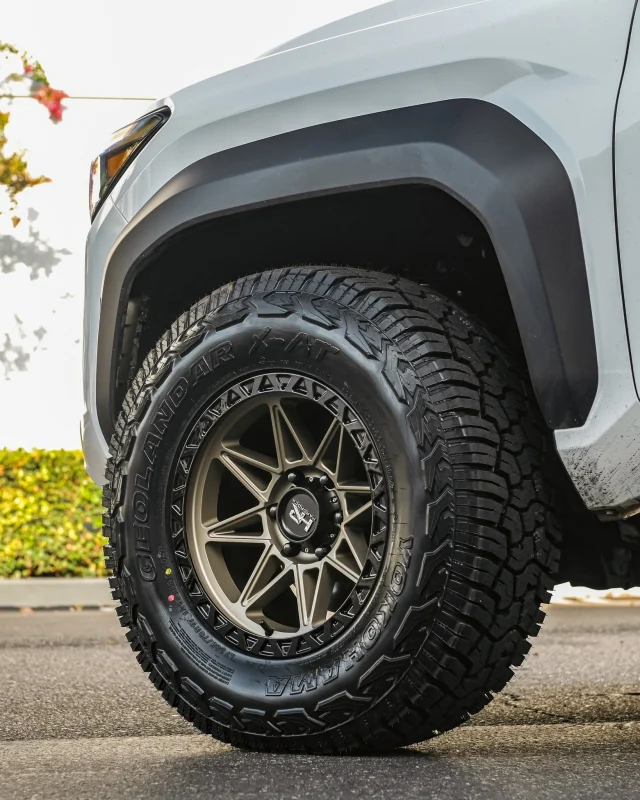 Hardrock Offroad H508 Blacktop XPosed | Truck Wheels